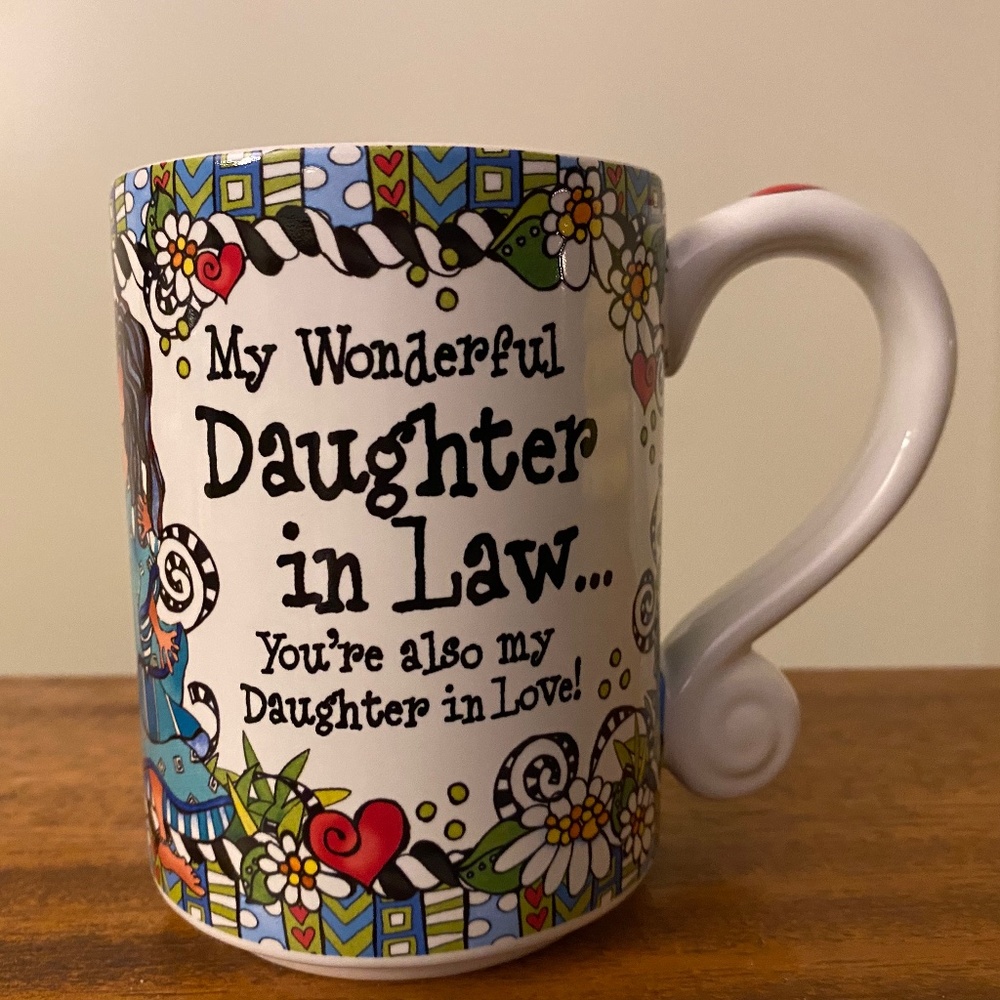 Lg Mug by Suzy Toronto Oversized  16 Oz Unique handle -